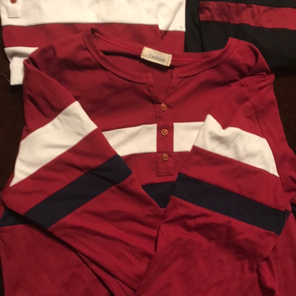 NWOT White, Black, Wine Red Button Long Sleeve Tee - Picture 4 of 5